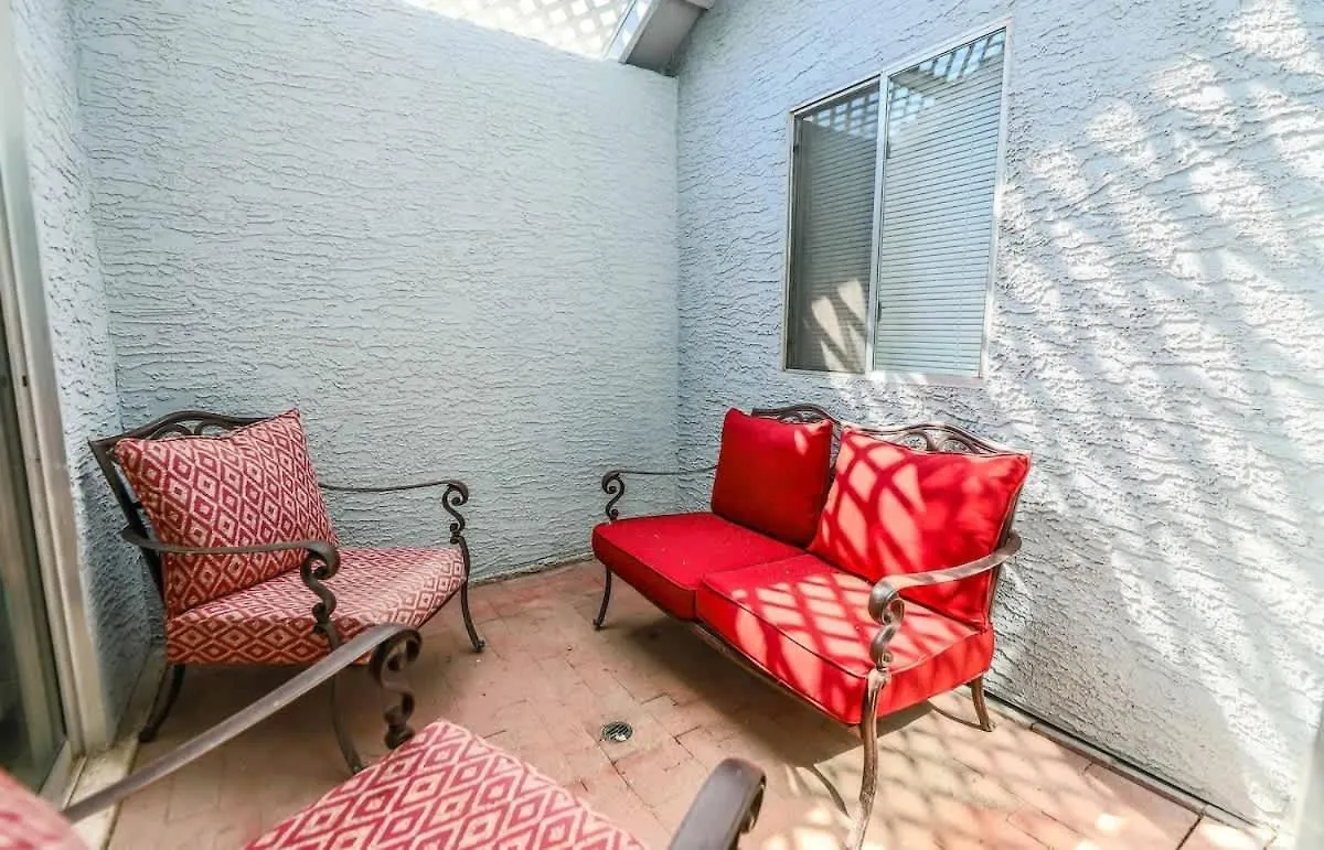 Vegas Living Gorgeous Home With Pool Near The Strip Las Vegas